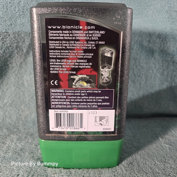 Sealed LEGO Bionicle Rahkshi Lerahk set 8589 - Picture 3 of 7